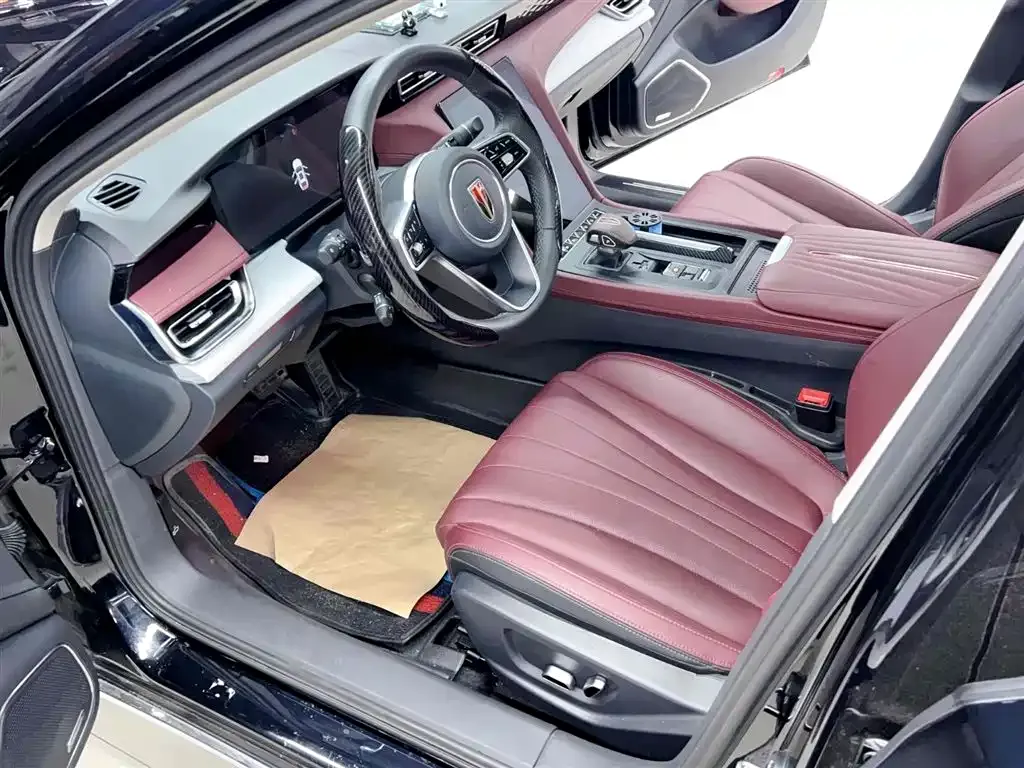 Hongqi H5 2025 из CN, фото 2