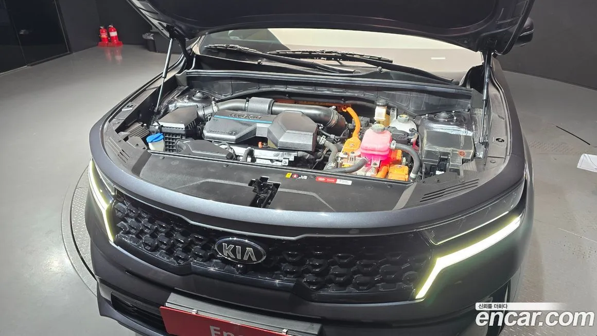 Kia Sorento — фото 8