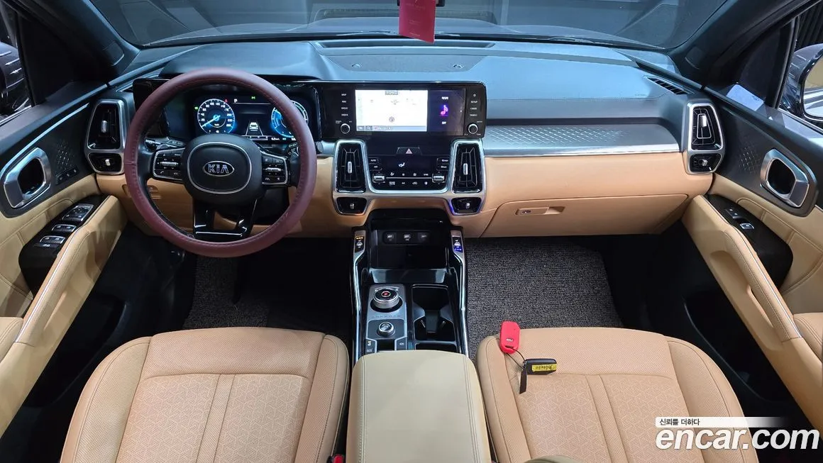 Kia Sorento — фото 9