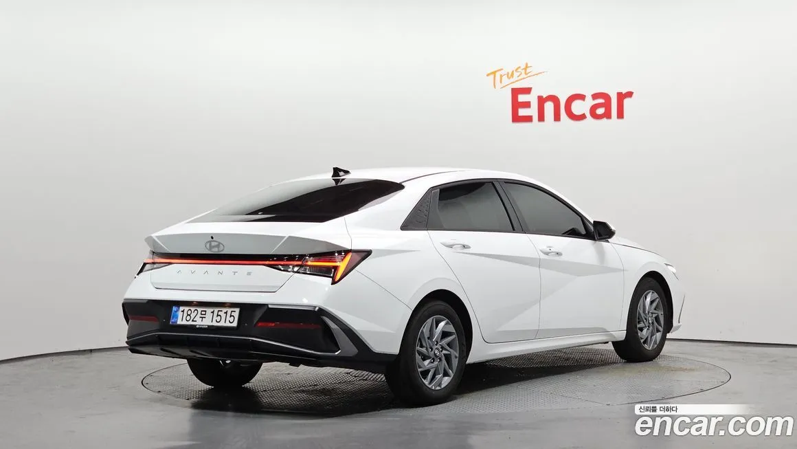Hyundai AVANTE — фото 6