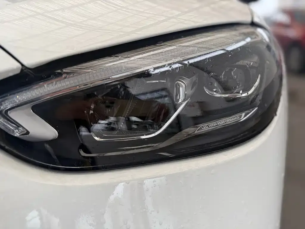 Mercedes-Benz C-Class 2024 из CN, фото 8