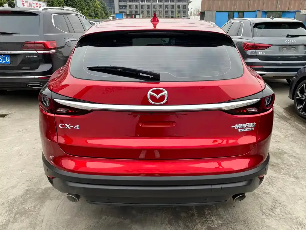Mazda CX-4 2023 из CN, фото 7