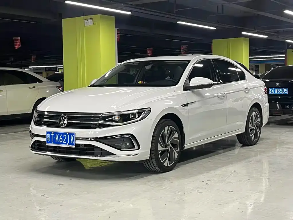 Volkswagen Bora 2022 из CN, фото 1
