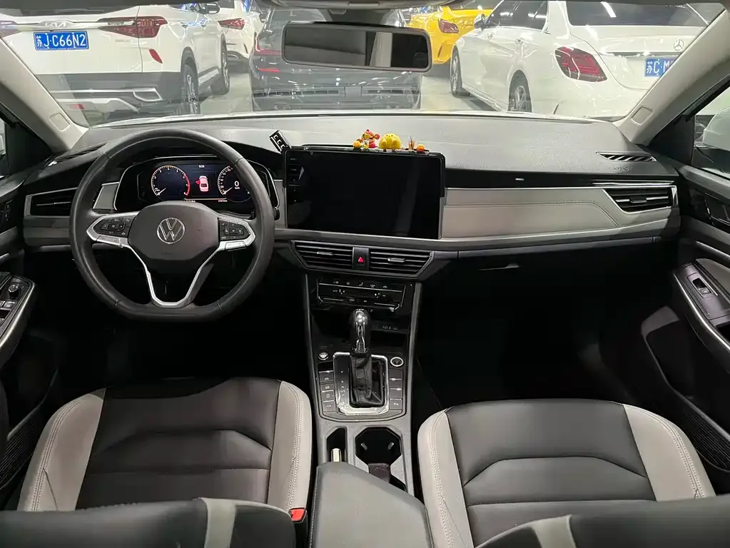 Volkswagen Bora 2022 из CN, фото 3