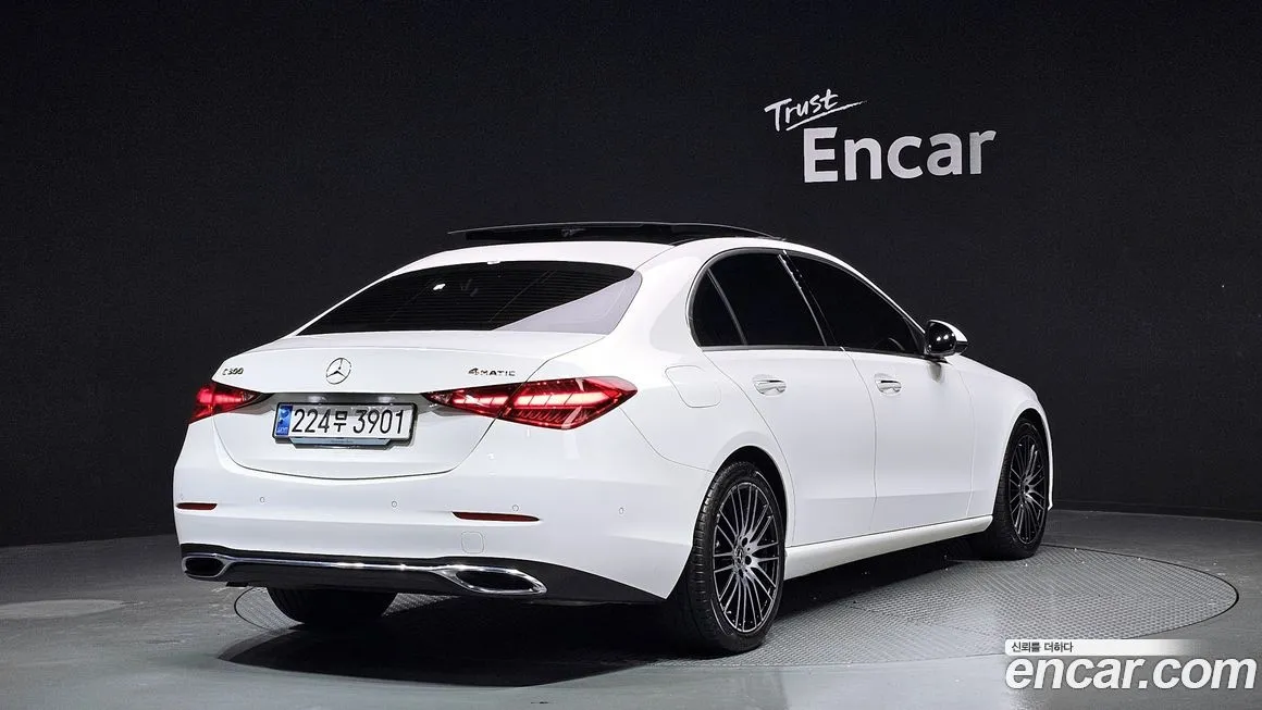 Mercedes-Benz C-Class — фото 8