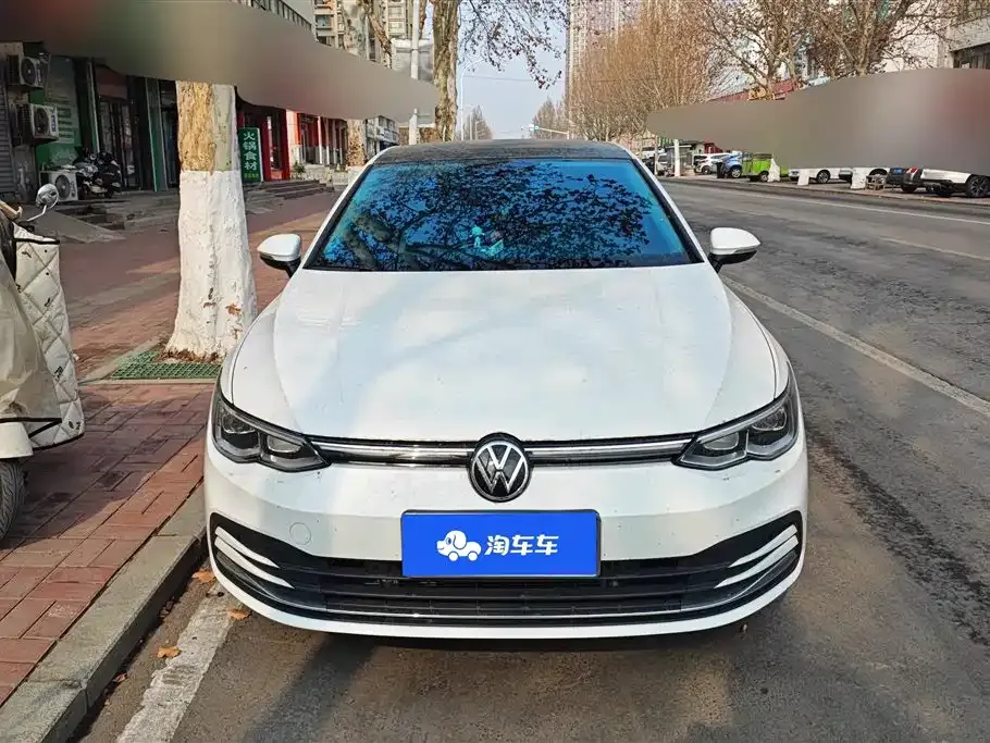 Volkswagen Golf 2023 из CN, фото 10