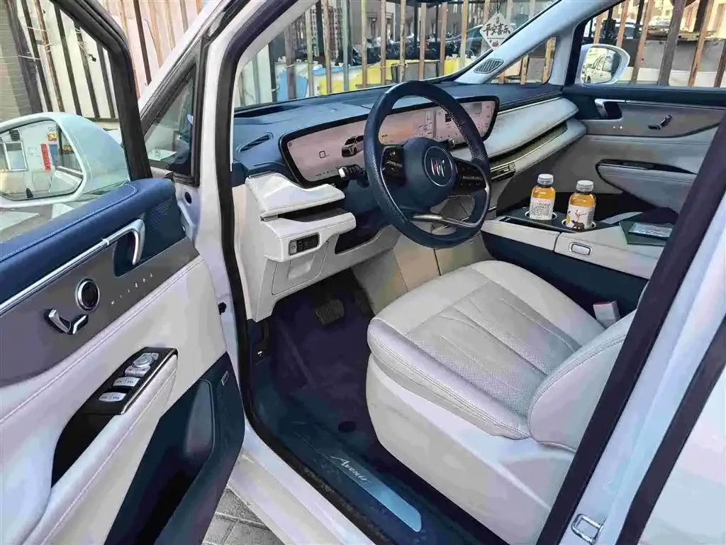 Buick GL8 Hybrid 2024 из CN, фото 8