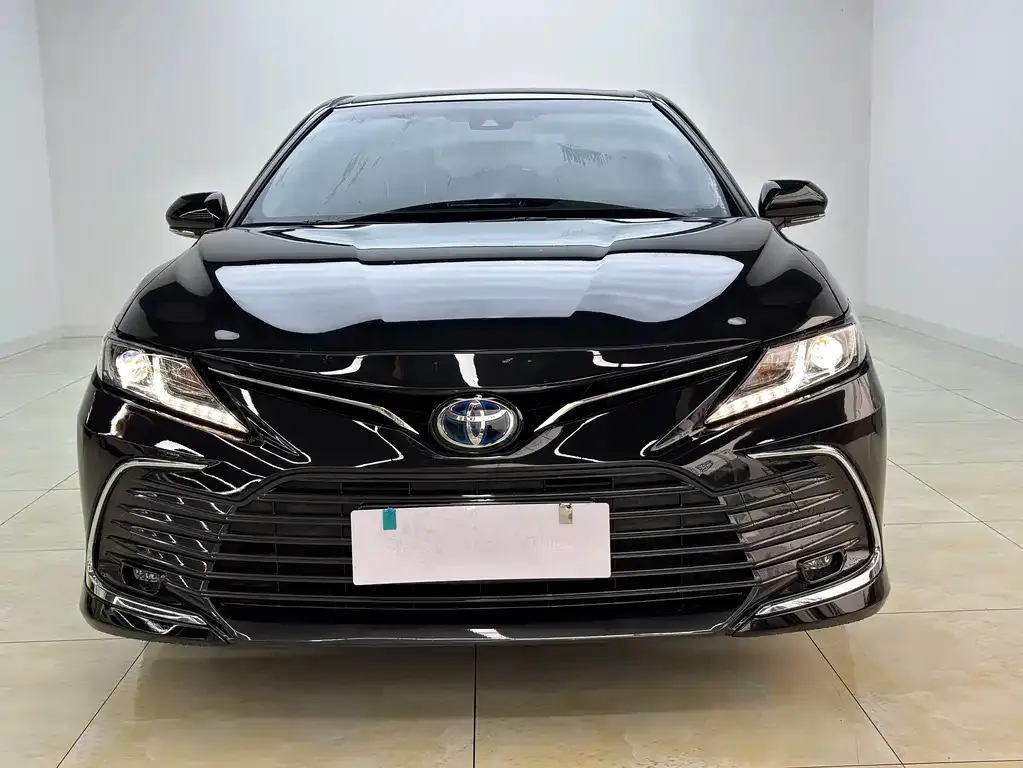 Toyota Camry 2023 из CN, фото 10