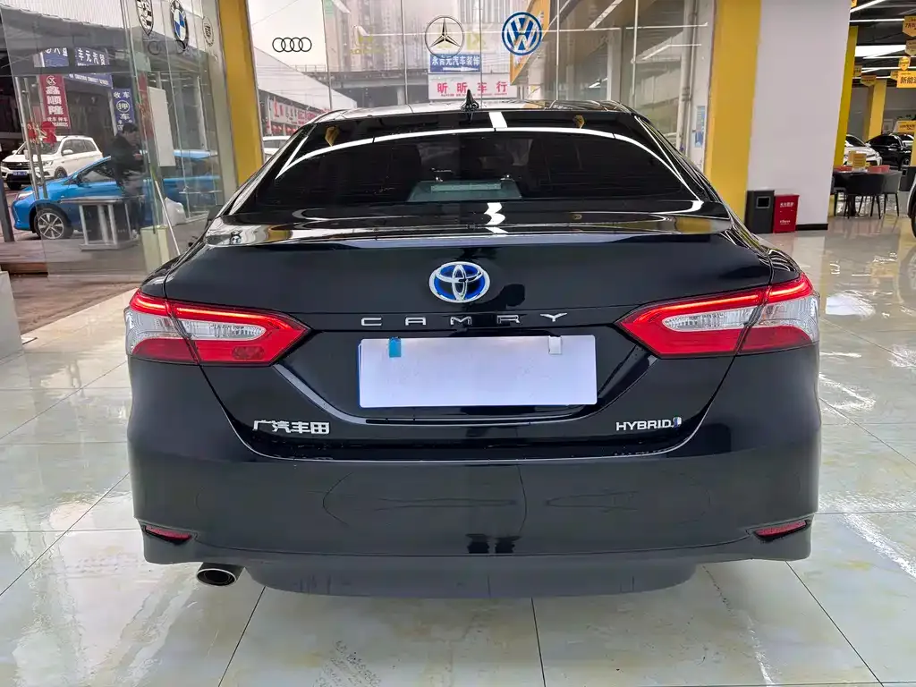 Toyota Camry 2023 из CN, фото 9