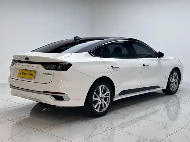 Ford Mondeo 2022 из CN, фото 6