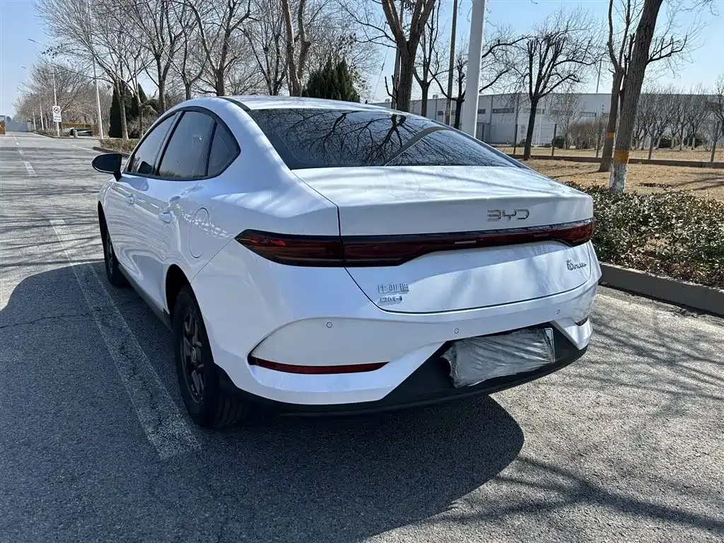BYD Qin PLUS 2025 из CN, фото 9