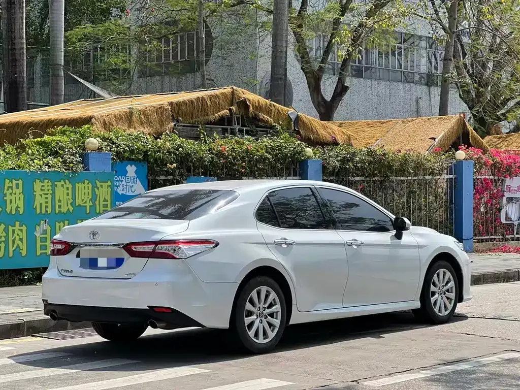 Toyota Camry 2021 из CN, фото 10