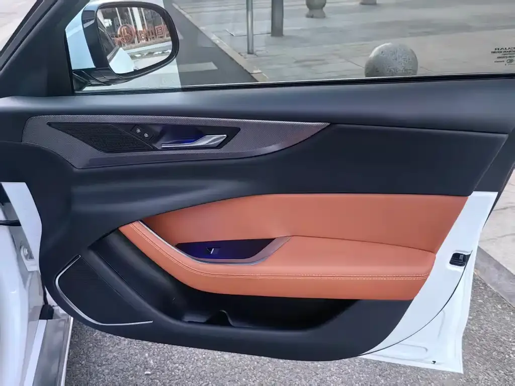 Jaguar XEL 2022 из CN, фото 2