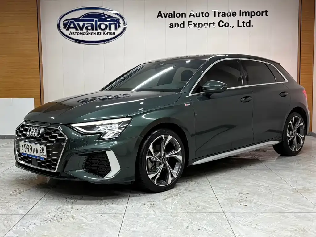 Audi A3 2022 из CN, фото 1