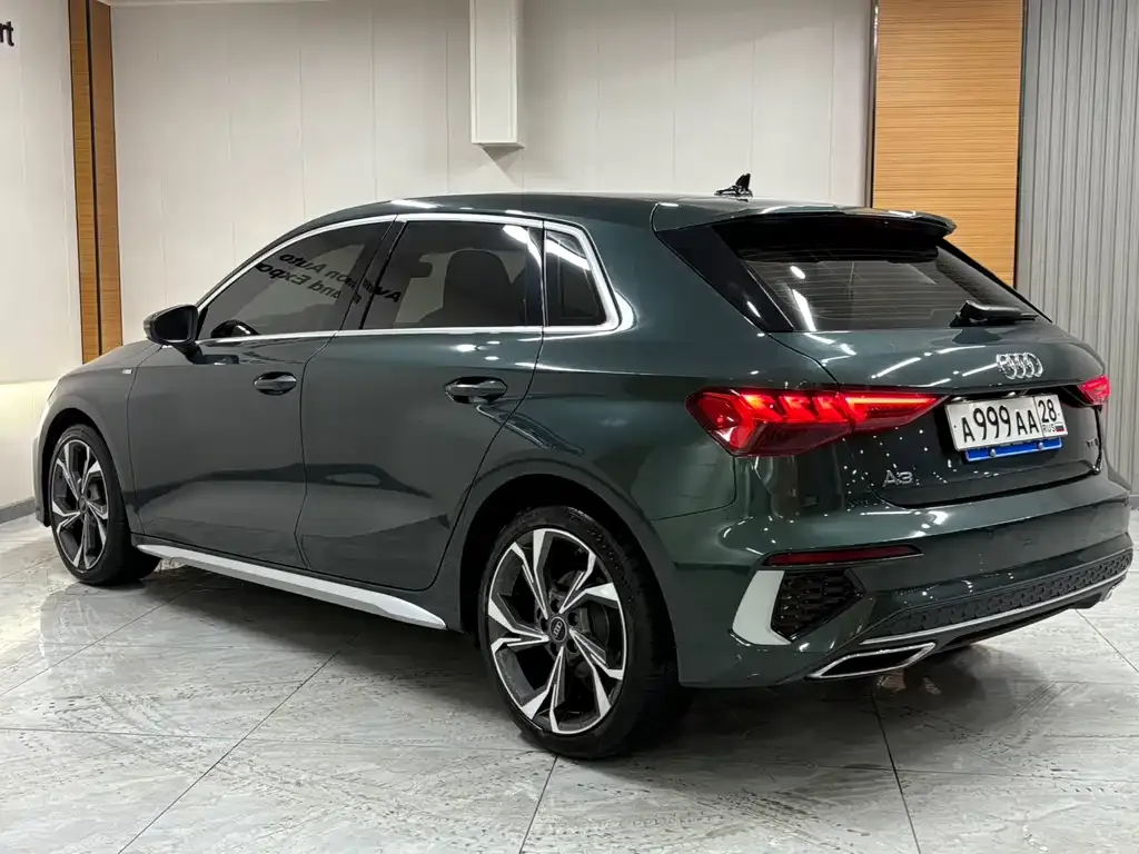 Audi A3 2022 из CN, фото 9