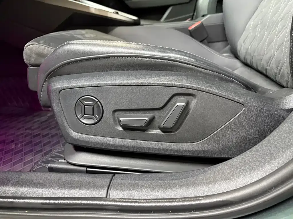 Audi A3 2022 из CN, фото 10