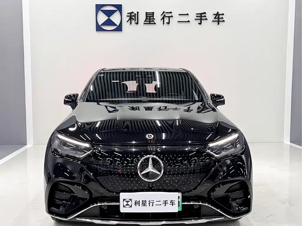 Mercedes-Benz EQE SUV — фото 3