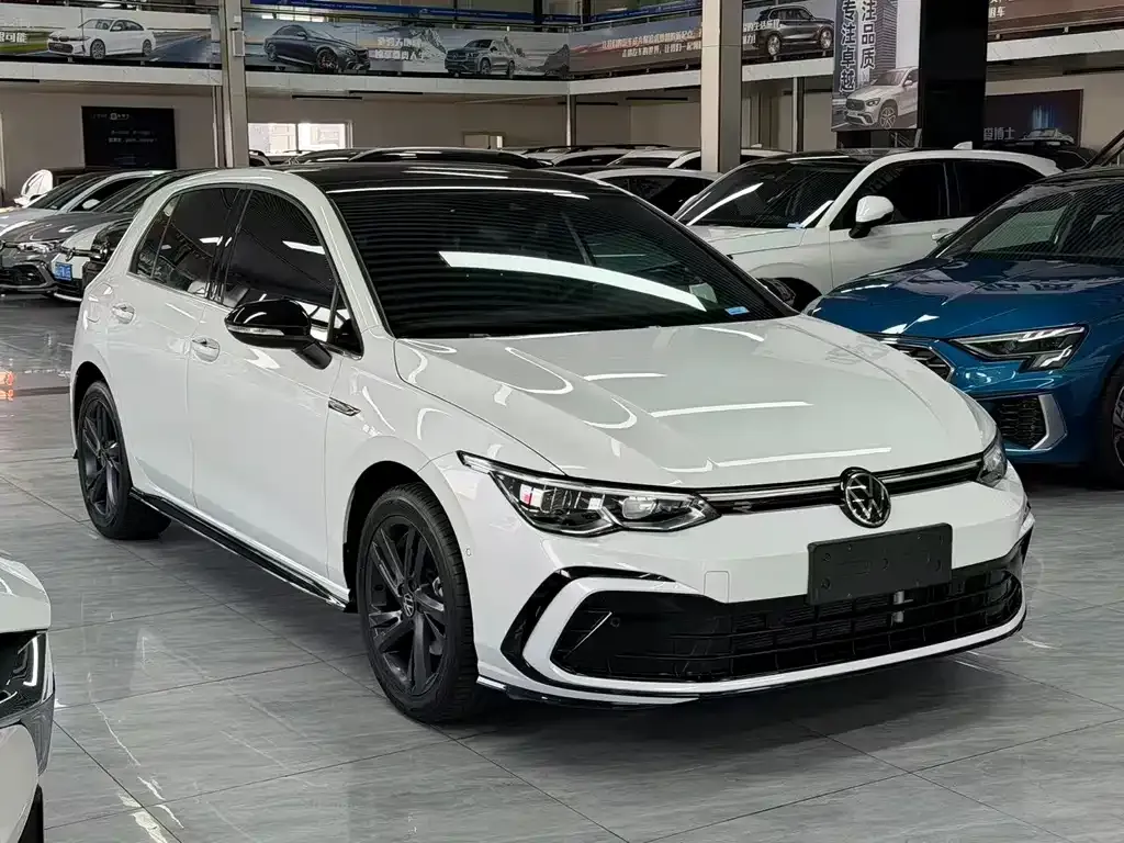 Volkswagen Golf 2022 из CN, фото 6
