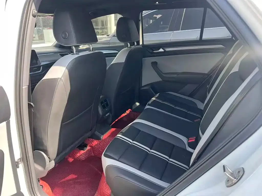 Volkswagen T-Roc 2024 из CN, фото 3