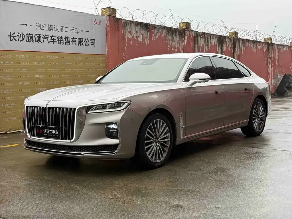 Hongqi H9 — фото 1
