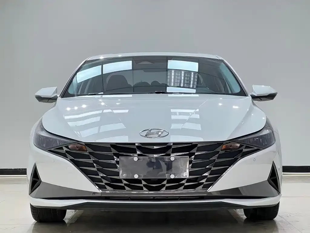 Hyundai Elantra 2023 из CN, фото 6