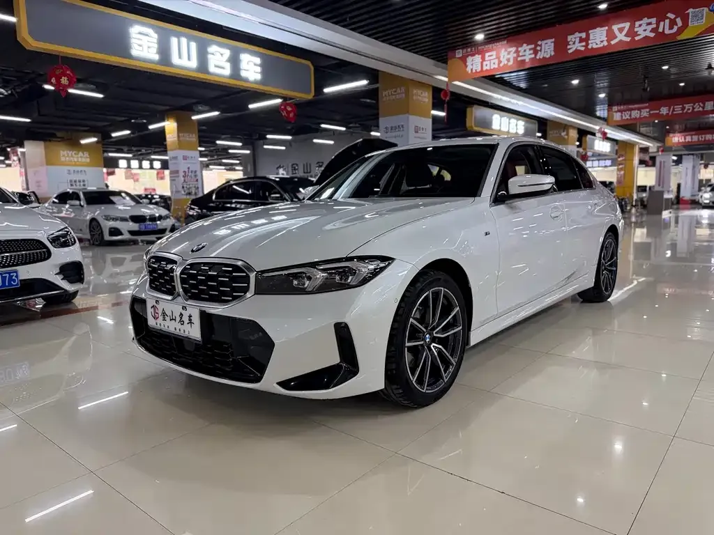 BMW 3 Series 2025 из CN, фото 1