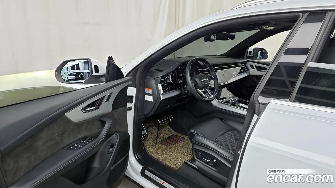 Audi Q8 2022 из KR, фото 4