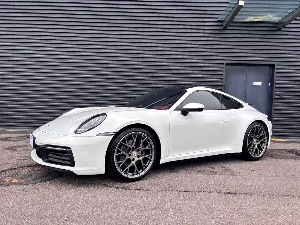 Porsche 911 2025 из CN, фото 4