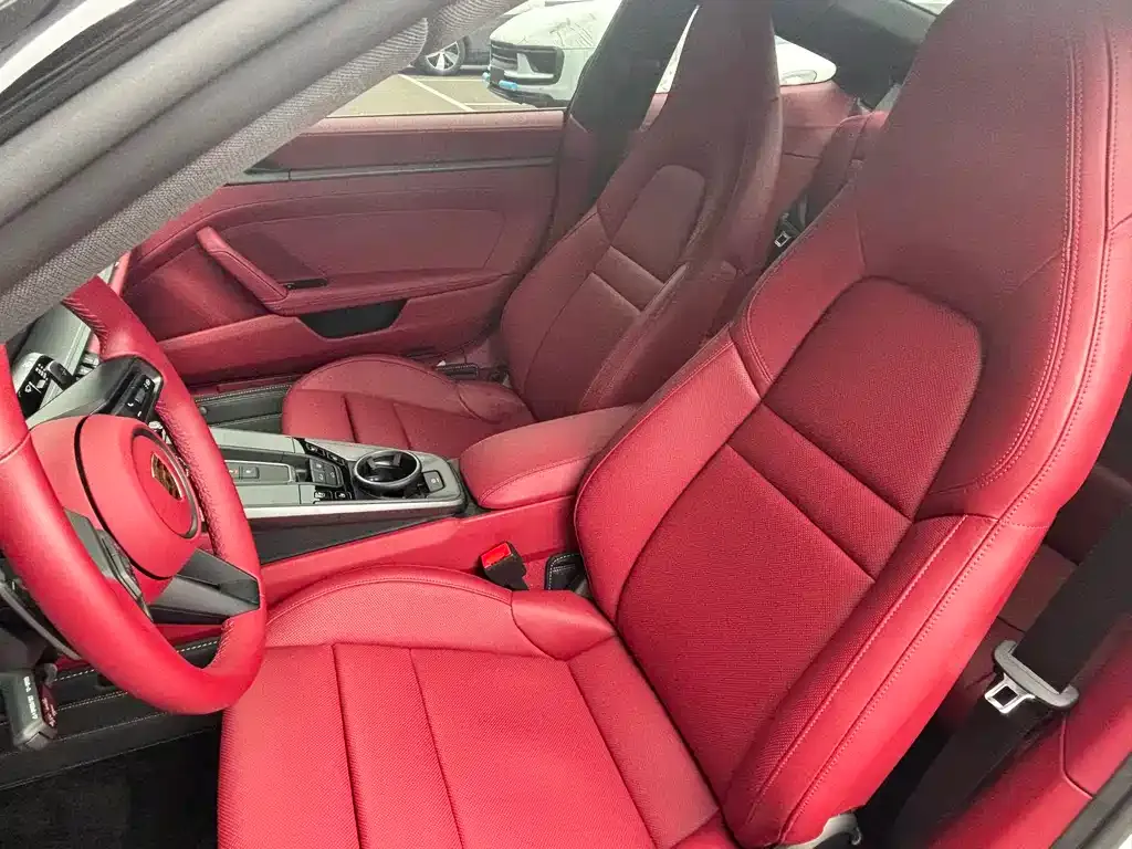 Porsche 911 2025 из CN, фото 10