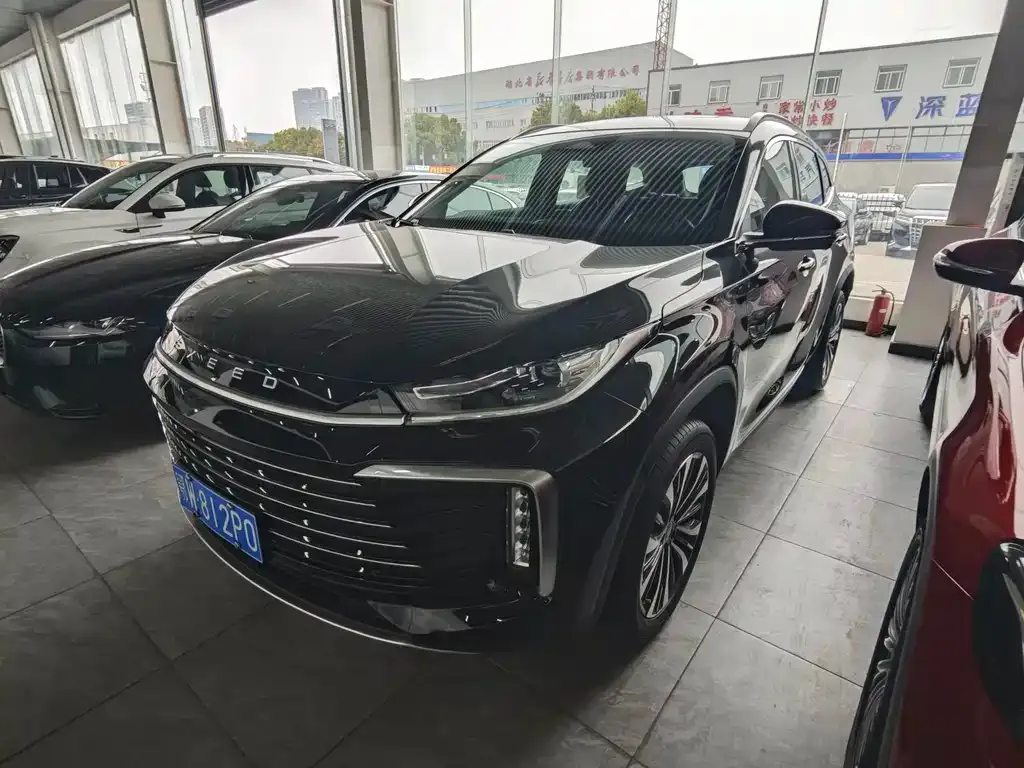 Exeed Lingyun 2024 из CN, фото 1