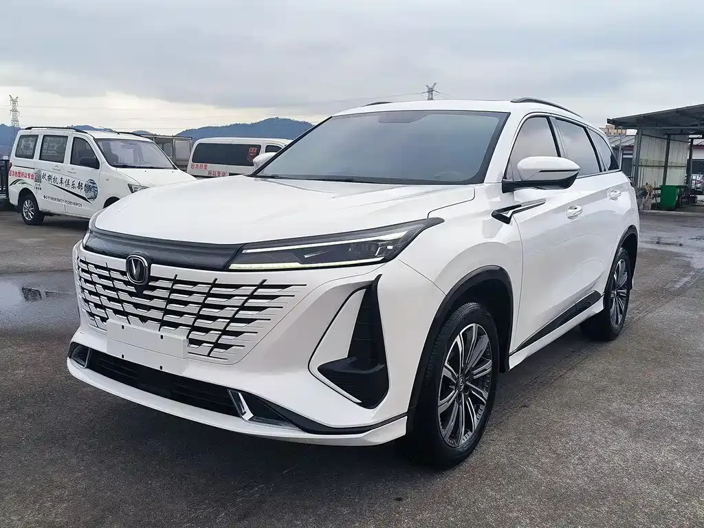 Changan CS75PLUS 2024 из CN, фото 1