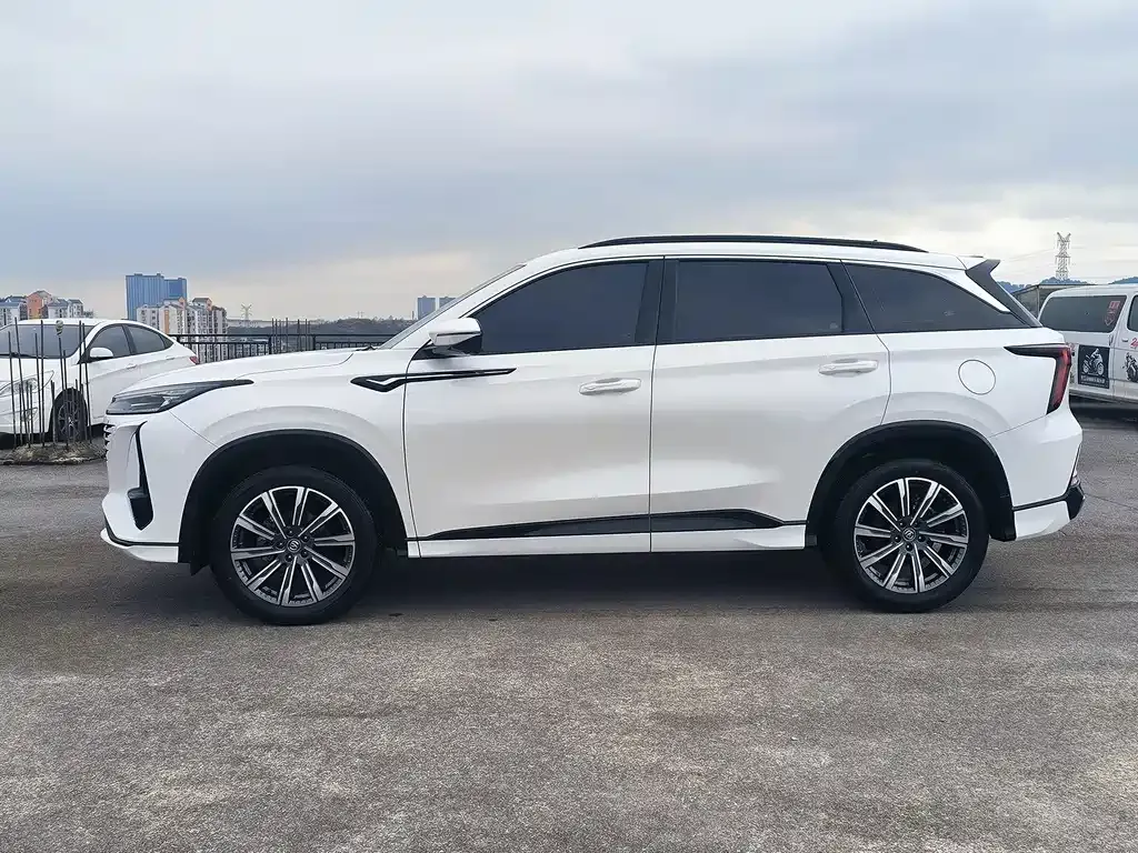 Changan CS75PLUS 2024 из CN, фото 10