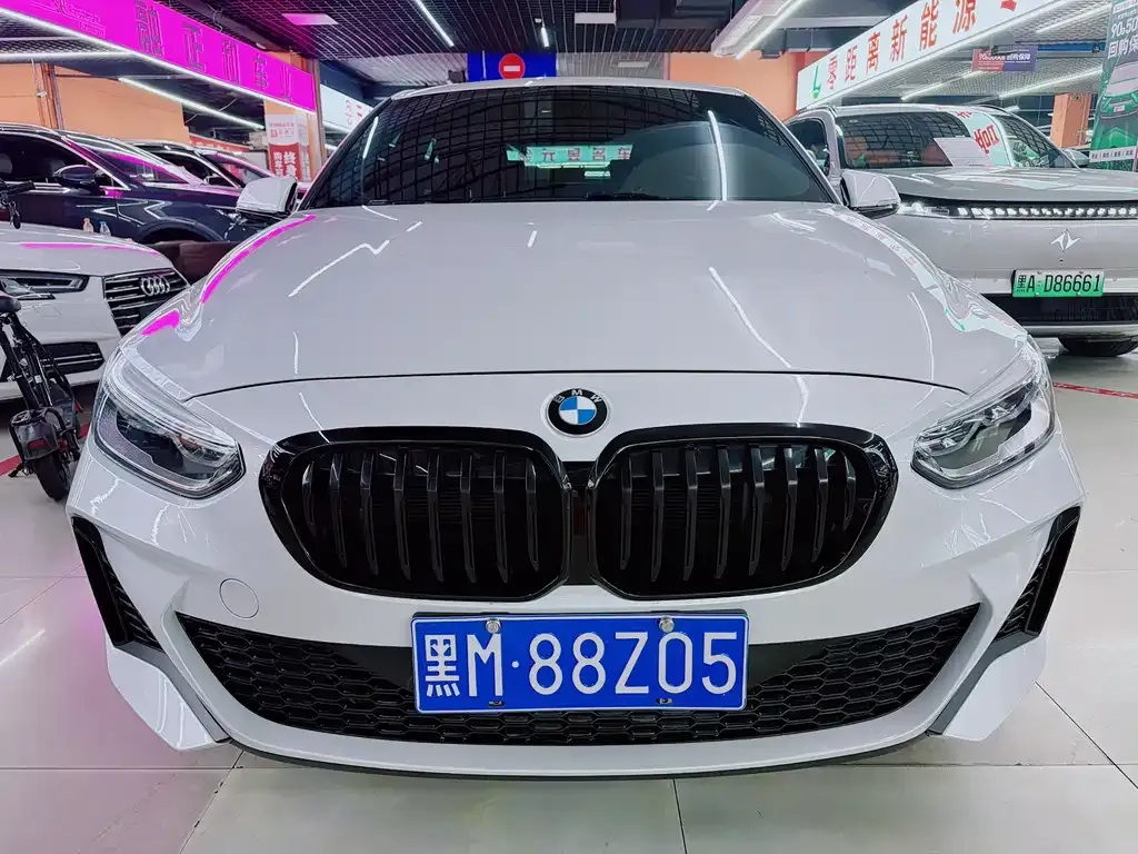 BMW 1 Series 2021 из CN, фото 9