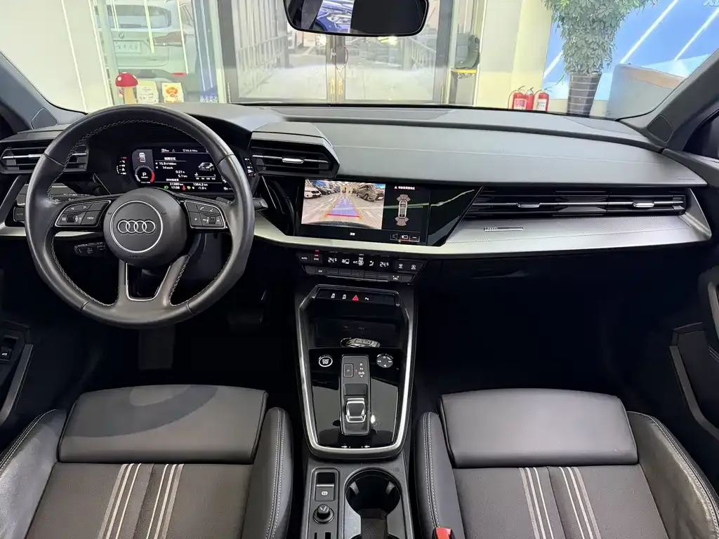Audi A3 2023 из CN, фото 7