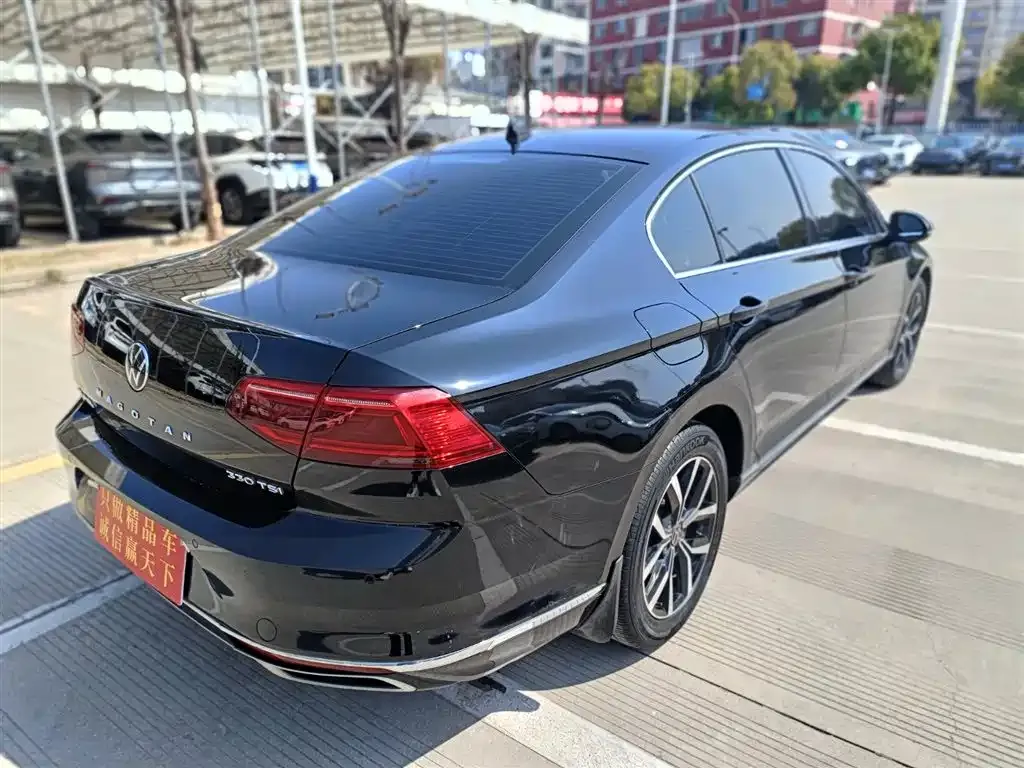 Volkswagen Magotan 2022 из CN, фото 2