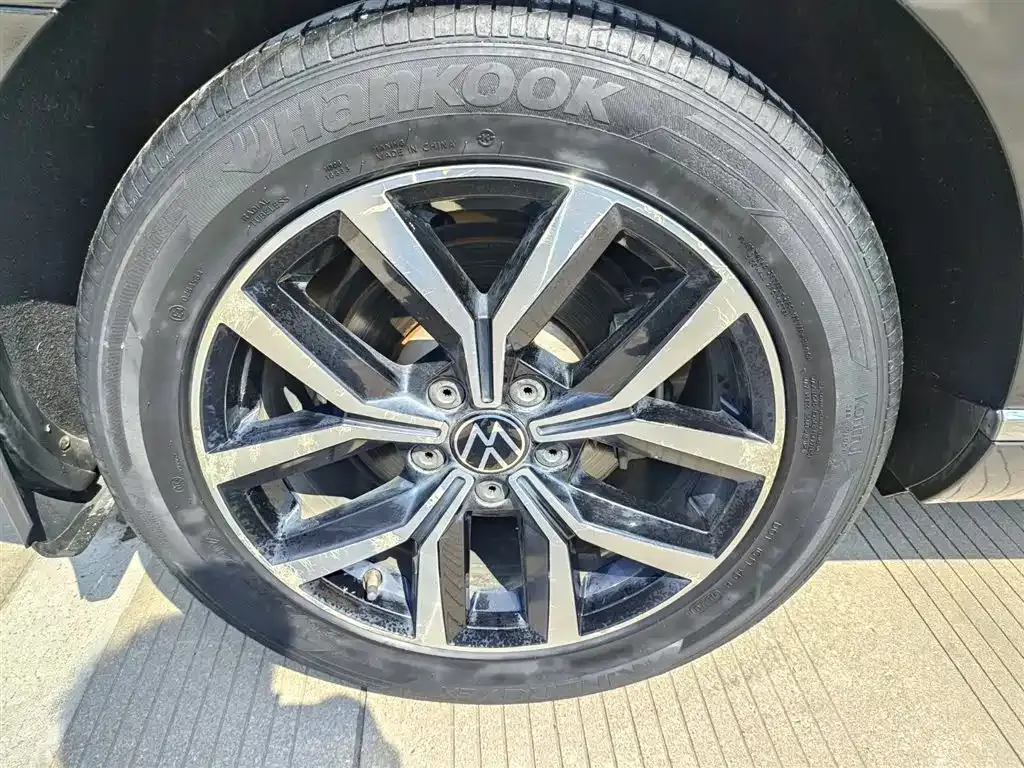 Volkswagen Magotan 2022 из CN, фото 10
