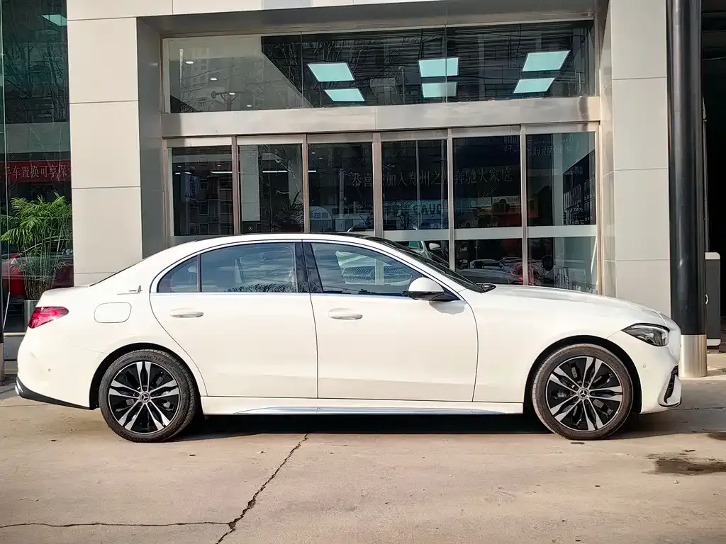 Mercedes-Benz C-Class New Energy — фото 4