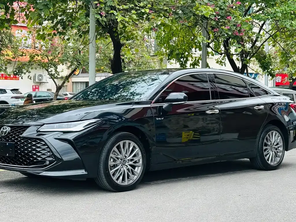 Toyota Avalon 2026 из CN, фото 1