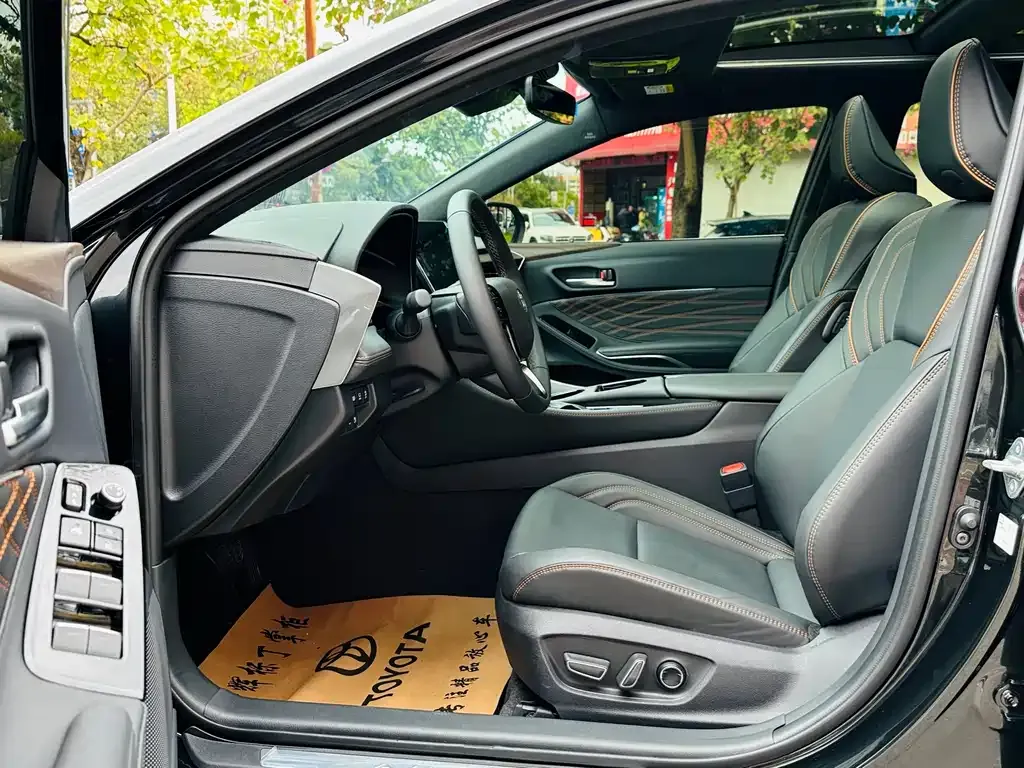 Toyota Avalon 2026 из CN, фото 2