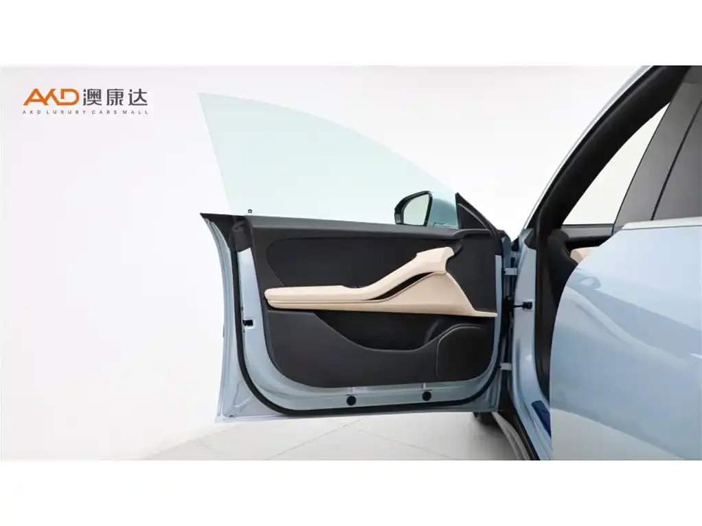 NIO ET5T 2024 из CN, фото 9