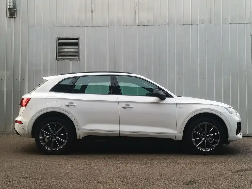 Audi Q5L 2023 из CN, фото 7