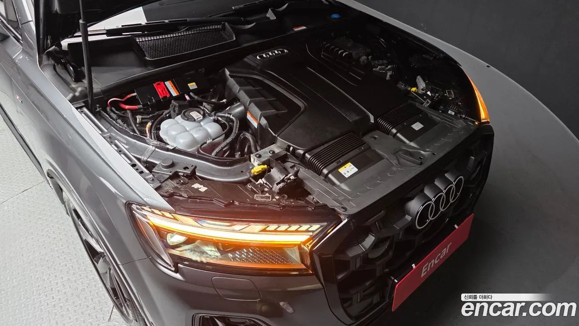 Audi Q7 2025 из KR, фото 10