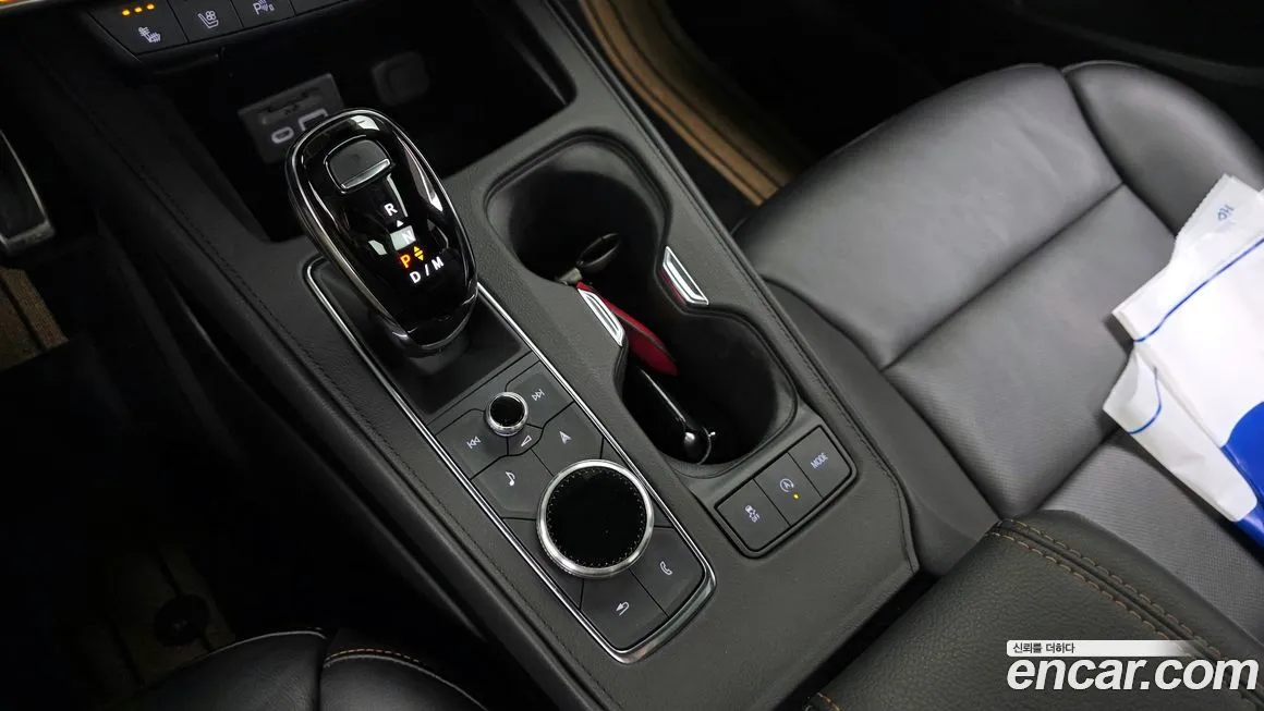 Cadillac XT4 2023 из KR, фото 6