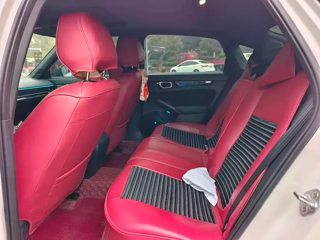 Honda Civic — фото 4