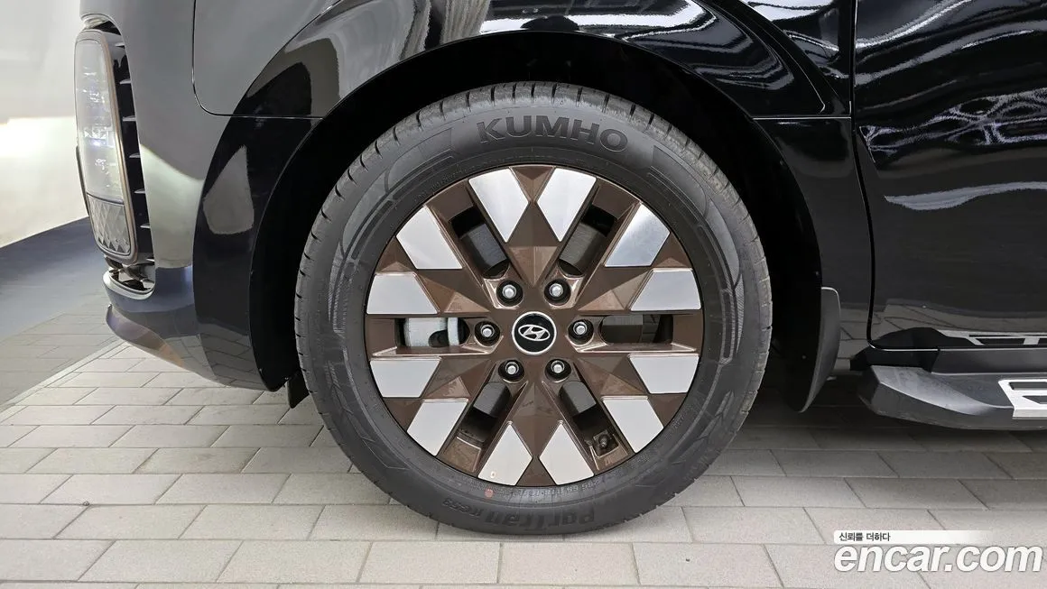 Hyundai Staria — фото 9