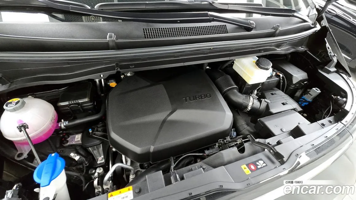 Hyundai Staria — фото 10