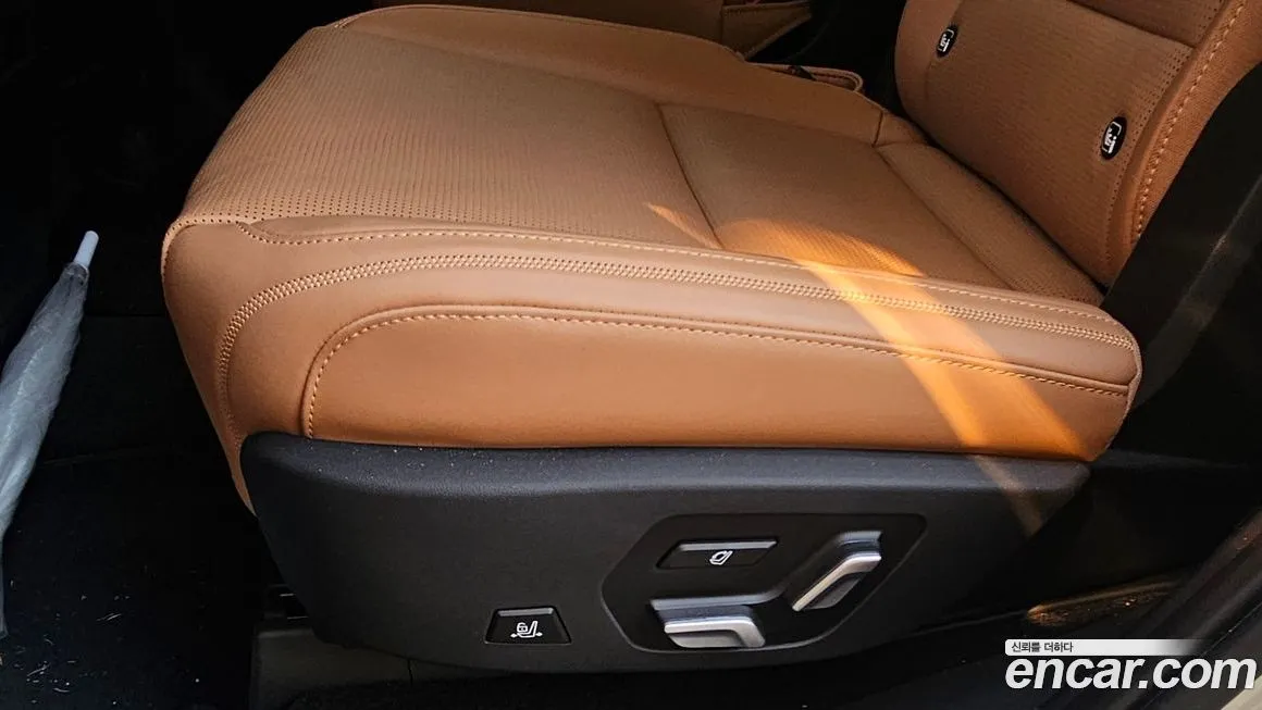 Hyundai Santafe — фото 9