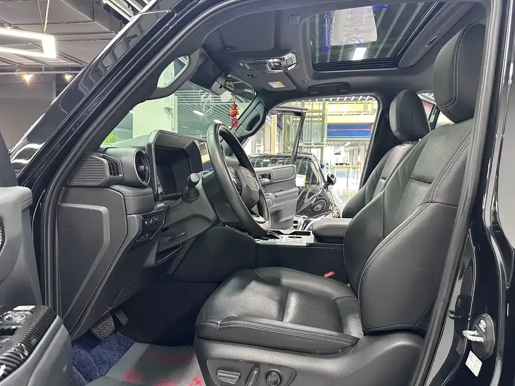 Toyota Prado 2025 из CN, фото 10