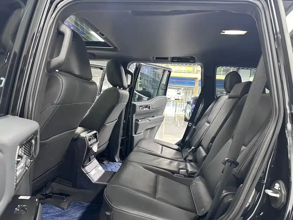 Toyota Prado 2025 из CN, фото 6