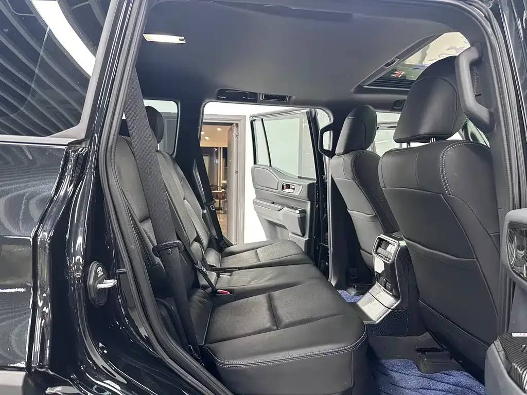 Toyota Prado 2025 из CN, фото 7